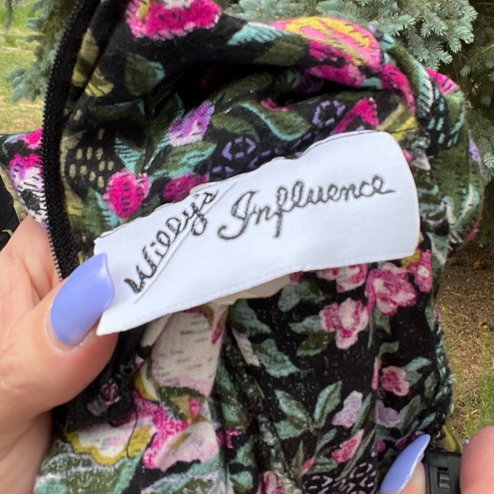Vintage WILLY'S INFLUENCE day dress. Circa 1980s. Made in the USA Paisley Print - Picture 6 of 9